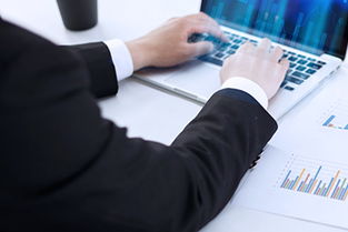 報考初級會計職稱考試是否需要工作年限？